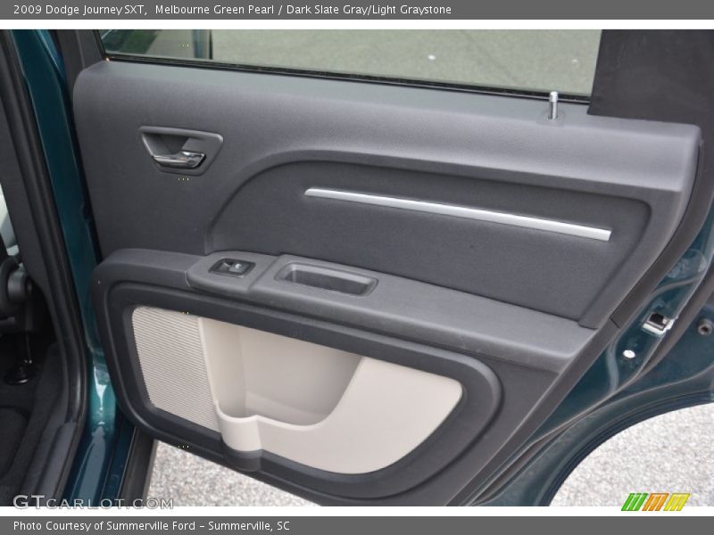 Door Panel of 2009 Journey SXT
