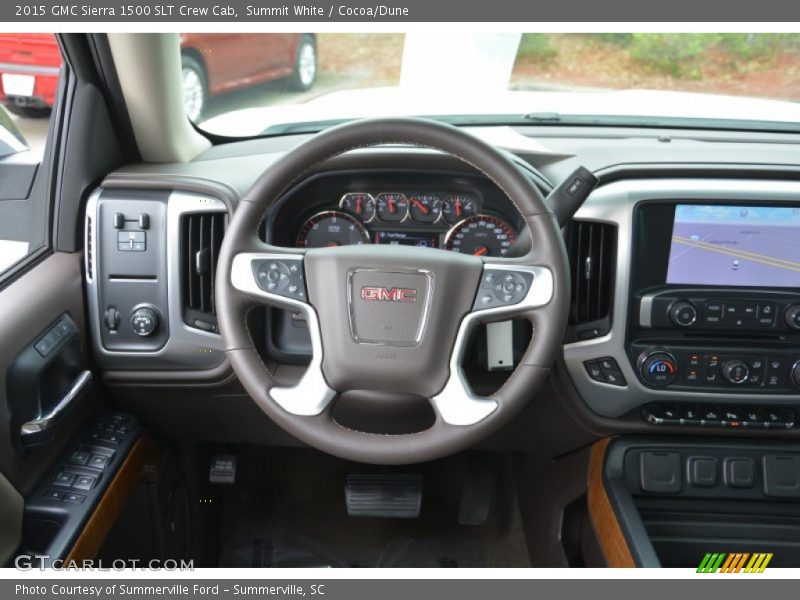 Dashboard of 2015 Sierra 1500 SLT Crew Cab