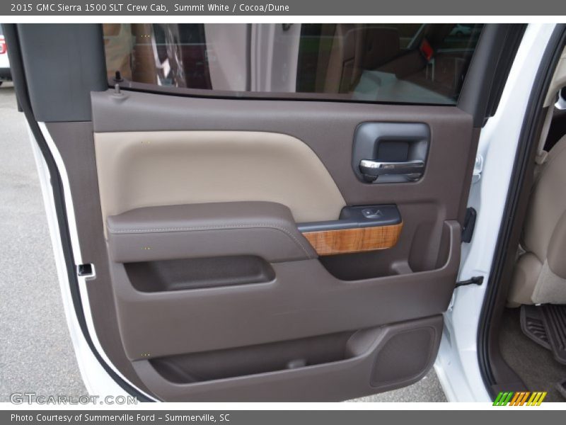 Door Panel of 2015 Sierra 1500 SLT Crew Cab
