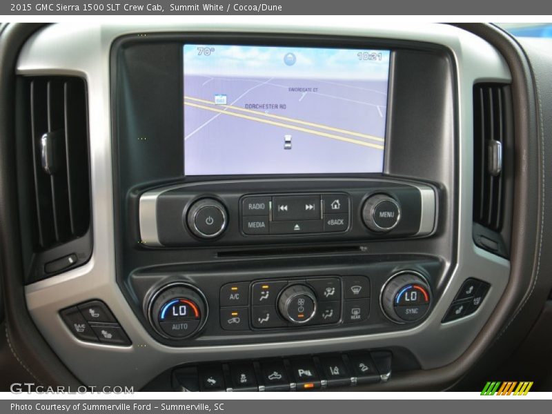 Controls of 2015 Sierra 1500 SLT Crew Cab