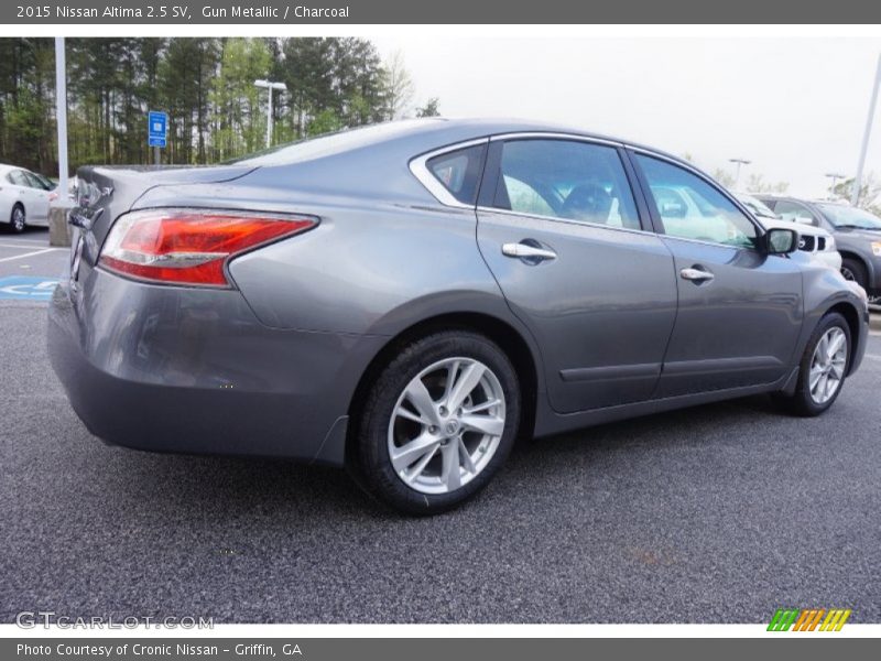 Gun Metallic / Charcoal 2015 Nissan Altima 2.5 SV