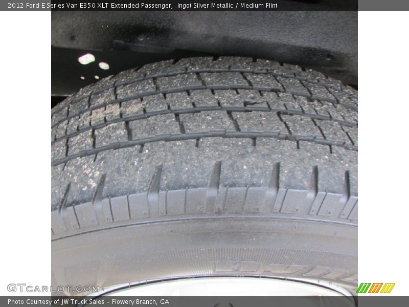 Ingot Silver Metallic / Medium Flint 2012 Ford E Series Van E350 XLT Extended Passenger
