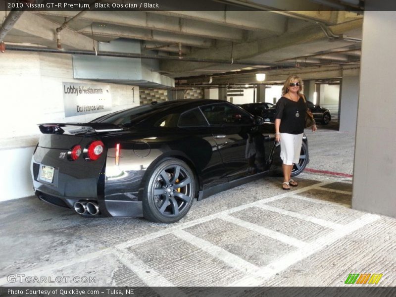 Black Obsidian / Black 2010 Nissan GT-R Premium