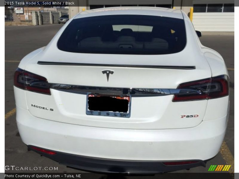 Solid White / Black 2015 Tesla Model S