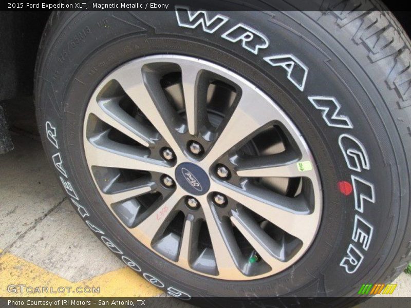 Magnetic Metallic / Ebony 2015 Ford Expedition XLT