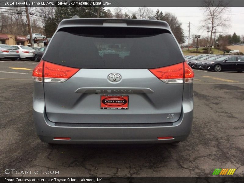 Silver Sky Metallic / Light Gray 2014 Toyota Sienna LE AWD