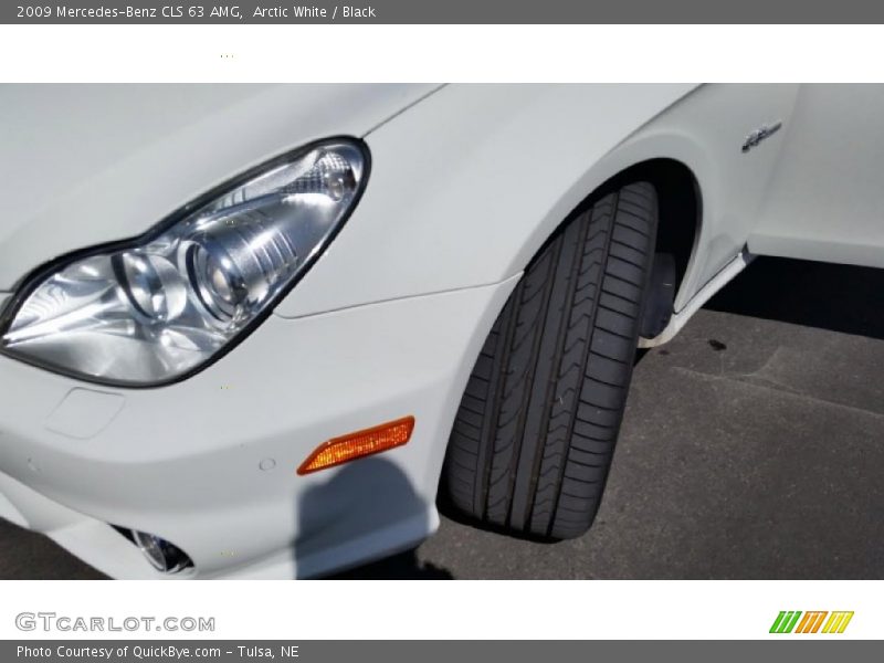 Arctic White / Black 2009 Mercedes-Benz CLS 63 AMG