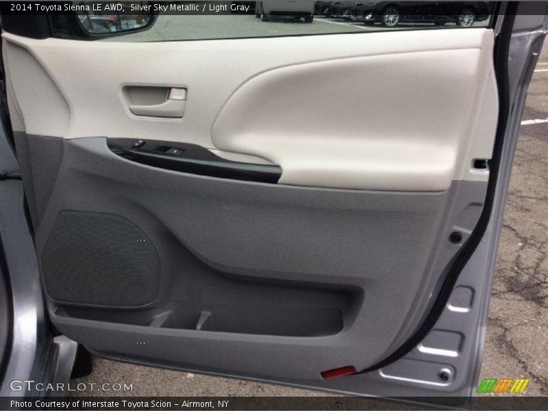Silver Sky Metallic / Light Gray 2014 Toyota Sienna LE AWD