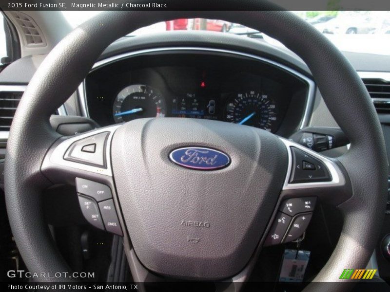 Magnetic Metallic / Charcoal Black 2015 Ford Fusion SE