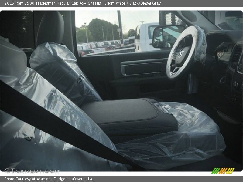 Bright White / Black/Diesel Gray 2015 Ram 3500 Tradesman Regular Cab 4x4 Chassis