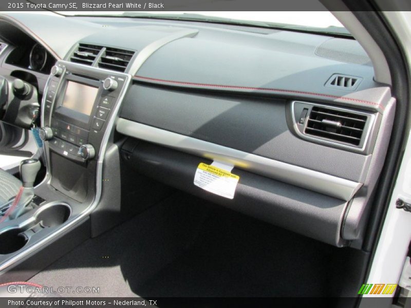 Blizzard Pearl White / Black 2015 Toyota Camry SE
