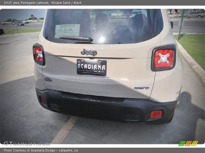 Mojave Sand / Black 2015 Jeep Renegade Latitude
