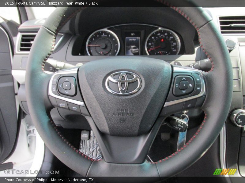 Blizzard Pearl White / Black 2015 Toyota Camry SE