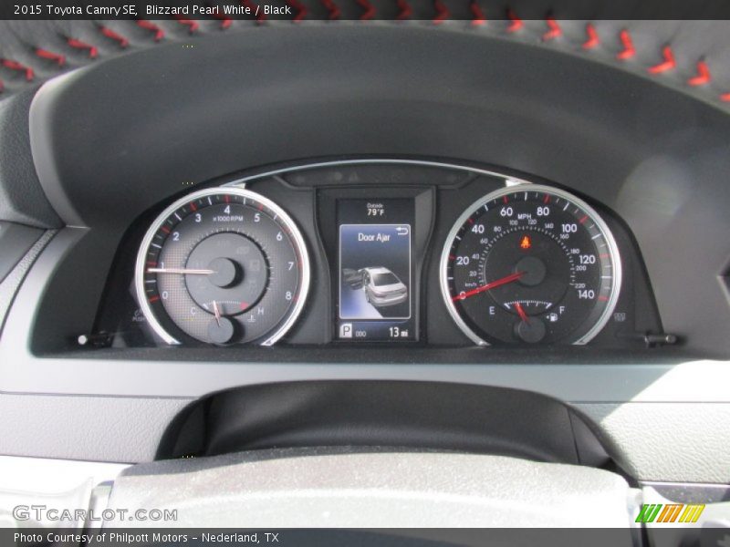 Blizzard Pearl White / Black 2015 Toyota Camry SE