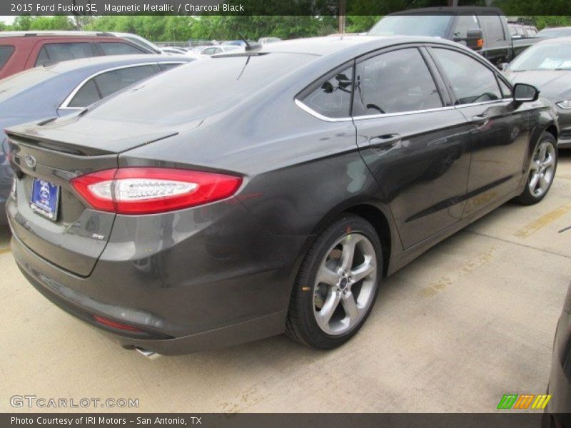 Magnetic Metallic / Charcoal Black 2015 Ford Fusion SE