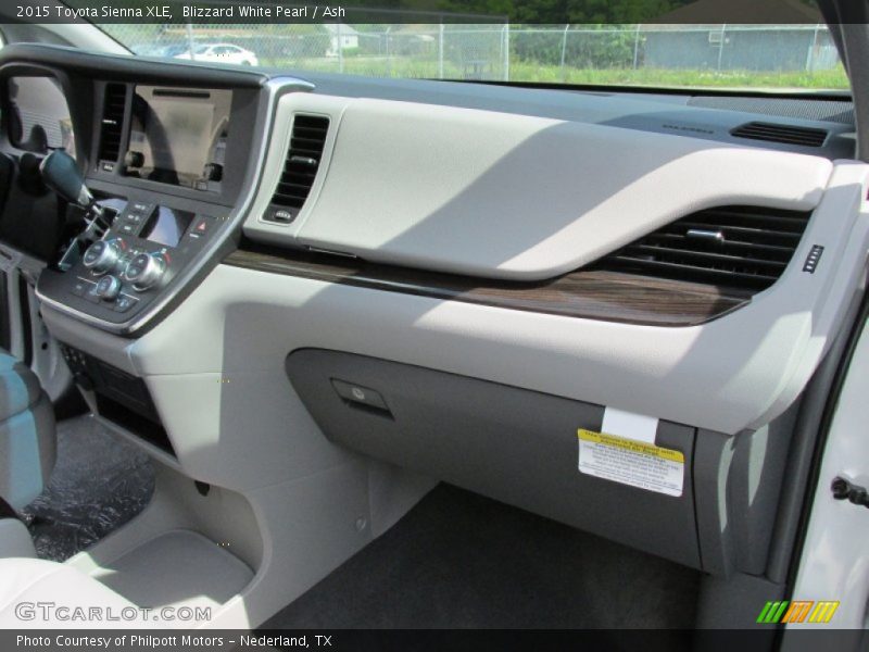 Blizzard White Pearl / Ash 2015 Toyota Sienna XLE