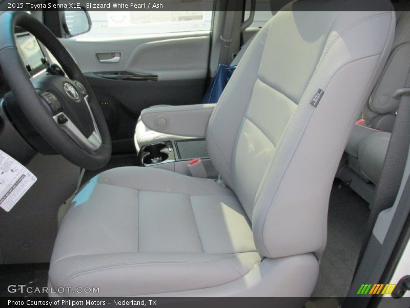 Blizzard White Pearl / Ash 2015 Toyota Sienna XLE