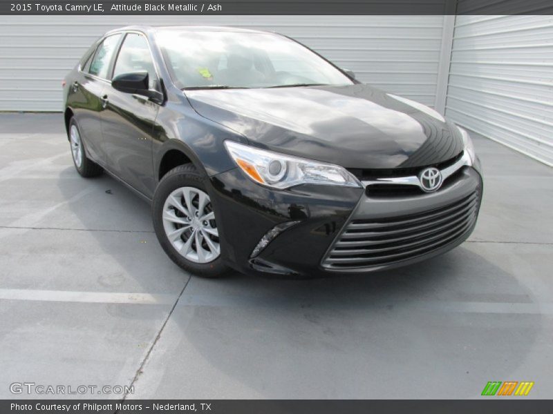 Attitude Black Metallic / Ash 2015 Toyota Camry LE