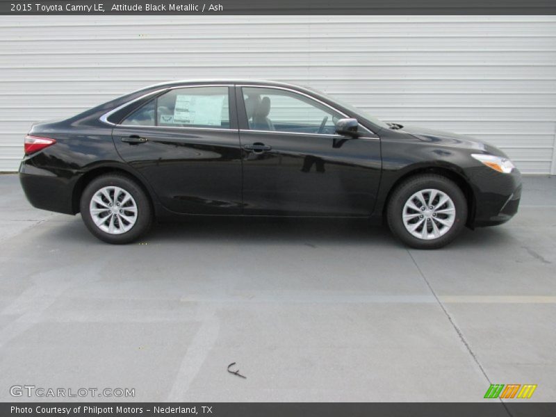 Attitude Black Metallic / Ash 2015 Toyota Camry LE