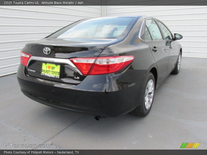 Attitude Black Metallic / Ash 2015 Toyota Camry LE