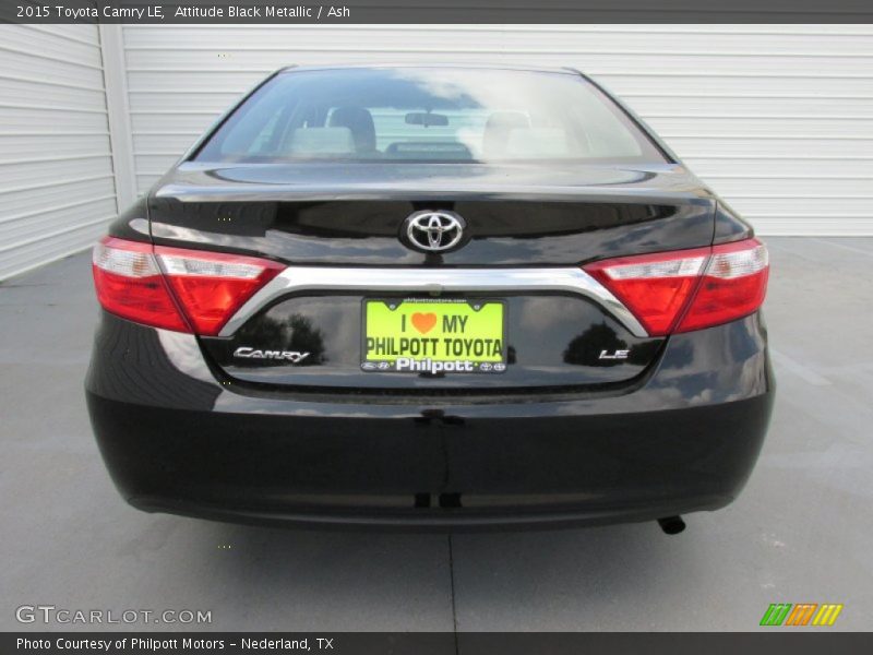 Attitude Black Metallic / Ash 2015 Toyota Camry LE