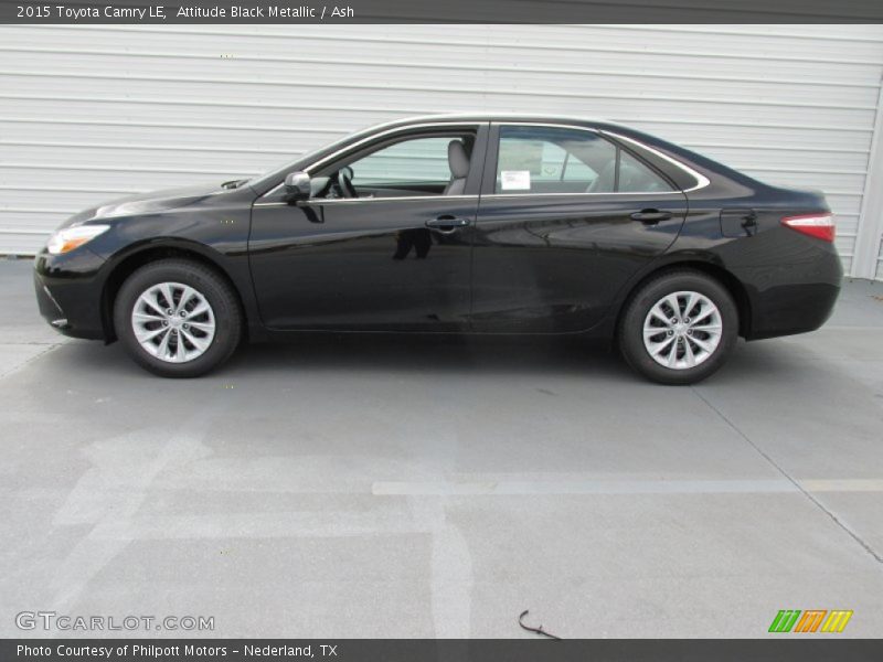 Attitude Black Metallic / Ash 2015 Toyota Camry LE