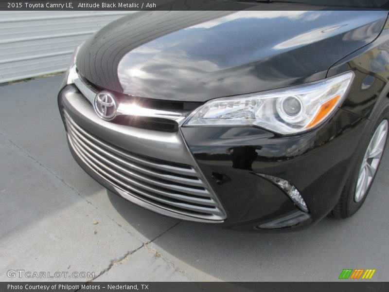 Attitude Black Metallic / Ash 2015 Toyota Camry LE