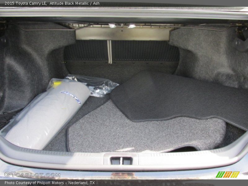 Attitude Black Metallic / Ash 2015 Toyota Camry LE