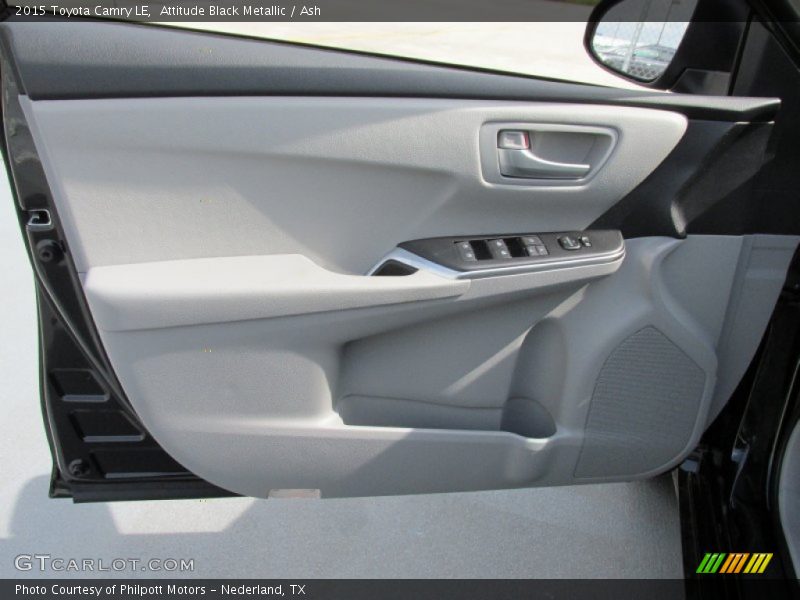 Attitude Black Metallic / Ash 2015 Toyota Camry LE