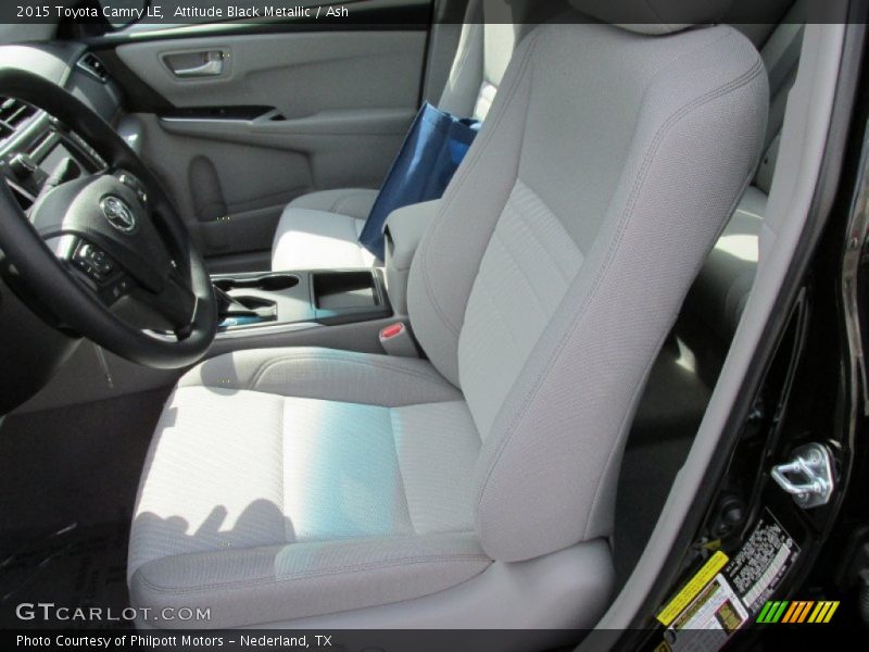 Attitude Black Metallic / Ash 2015 Toyota Camry LE
