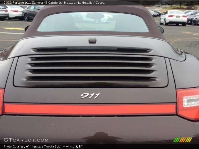 Macadamia Metallic / Cocoa 2011 Porsche 911 Carrera 4S Cabriolet