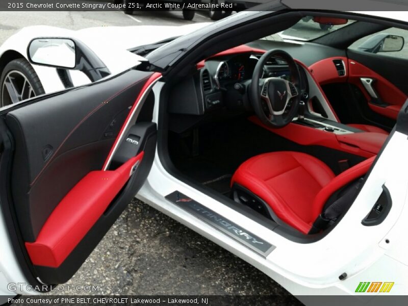 Arctic White / Adrenaline Red 2015 Chevrolet Corvette Stingray Coupe Z51