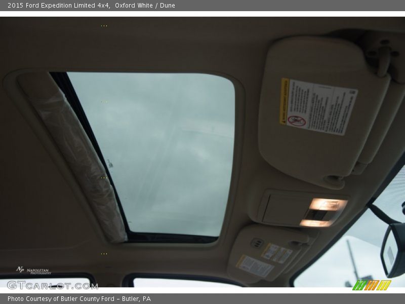 Oxford White / Dune 2015 Ford Expedition Limited 4x4