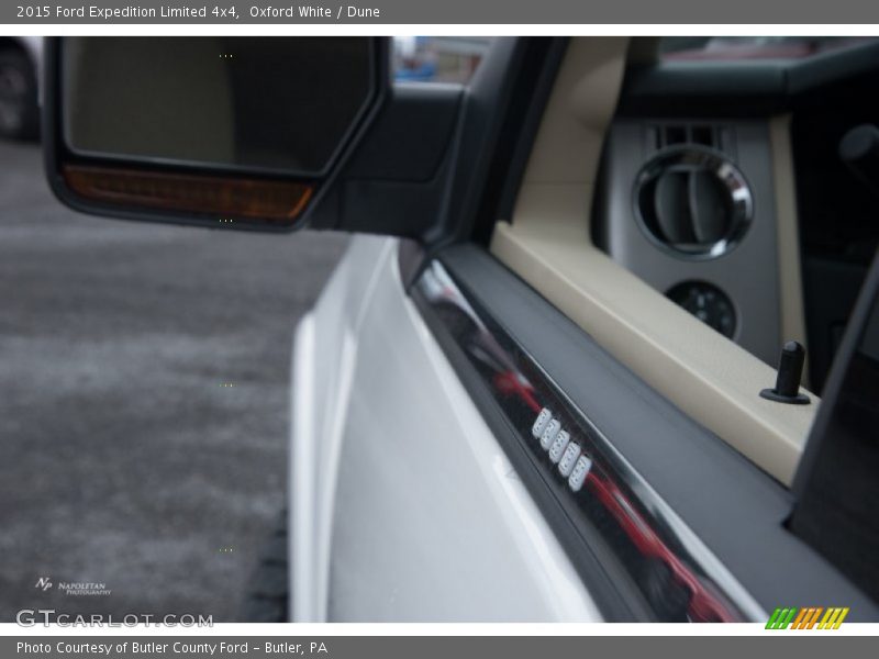 Oxford White / Dune 2015 Ford Expedition Limited 4x4