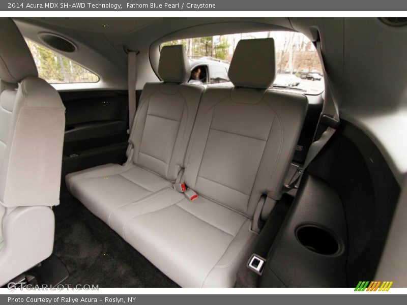 Rear Seat of 2014 MDX SH-AWD Technology