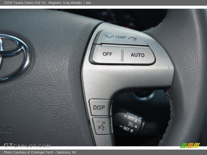 Magnetic Gray Metallic / Ash 2009 Toyota Camry XLE V6