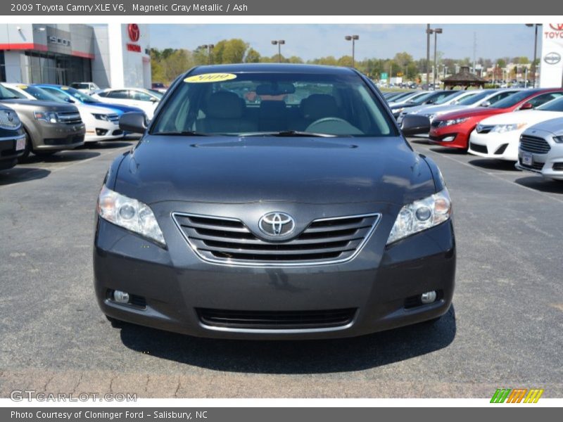Magnetic Gray Metallic / Ash 2009 Toyota Camry XLE V6