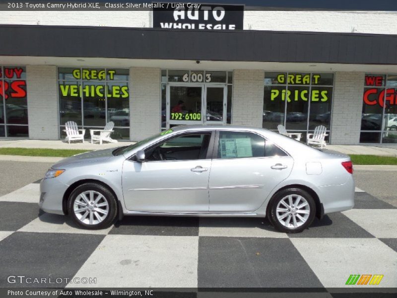Classic Silver Metallic / Light Gray 2013 Toyota Camry Hybrid XLE