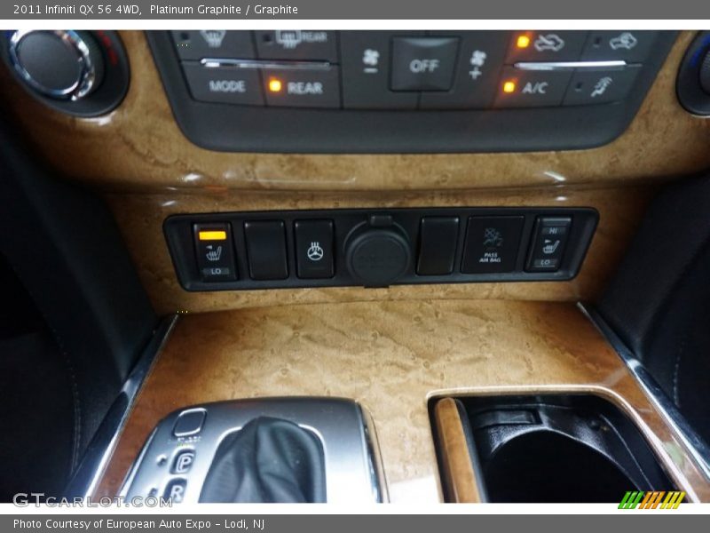 Platinum Graphite / Graphite 2011 Infiniti QX 56 4WD