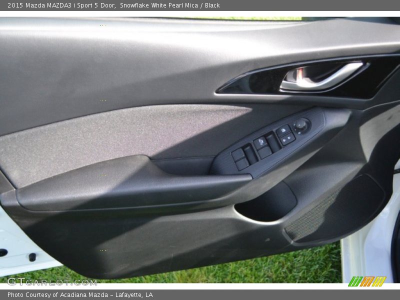 Snowflake White Pearl Mica / Black 2015 Mazda MAZDA3 i Sport 5 Door