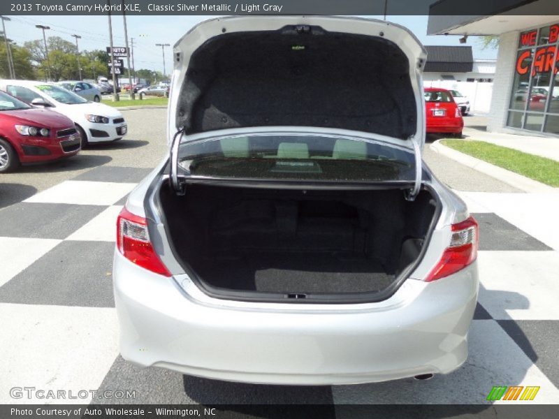 Classic Silver Metallic / Light Gray 2013 Toyota Camry Hybrid XLE