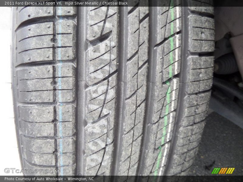 Ingot Silver Metallic / Charcoal Black 2011 Ford Escape XLT Sport V6