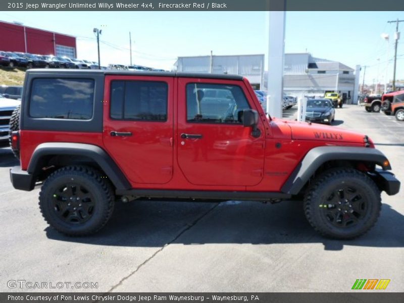 Firecracker Red / Black 2015 Jeep Wrangler Unlimited Willys Wheeler 4x4