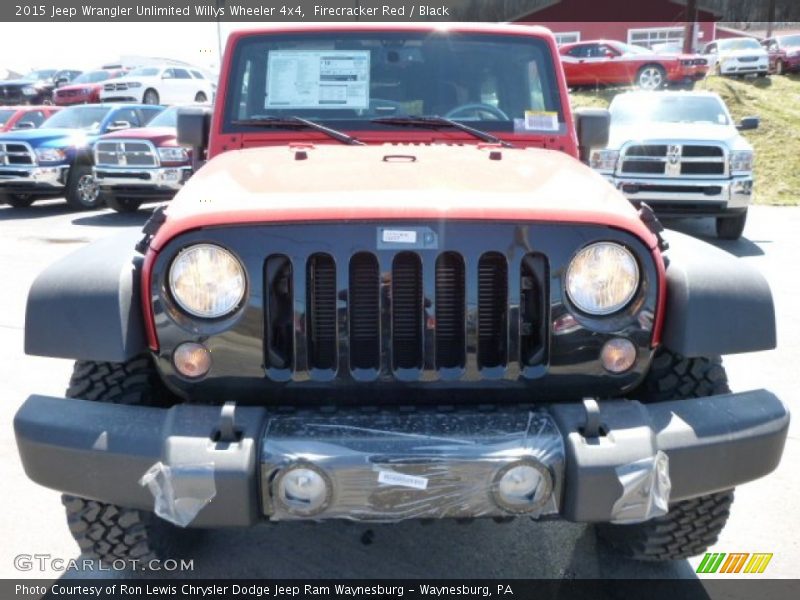 Firecracker Red / Black 2015 Jeep Wrangler Unlimited Willys Wheeler 4x4