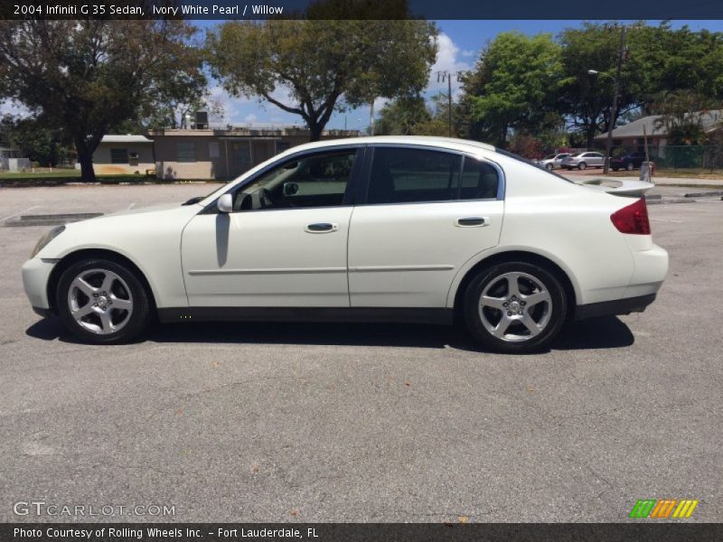 Ivory White Pearl / Willow 2004 Infiniti G 35 Sedan