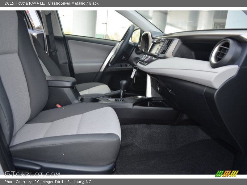 Classic Silver Metallic / Black 2015 Toyota RAV4 LE