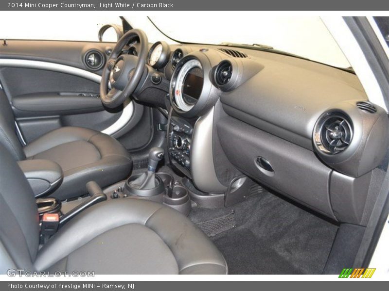 Light White / Carbon Black 2014 Mini Cooper Countryman