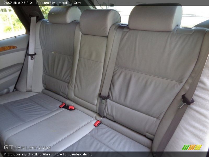 Titanium Silver Metallic / Grey 2002 BMW X5 3.0i