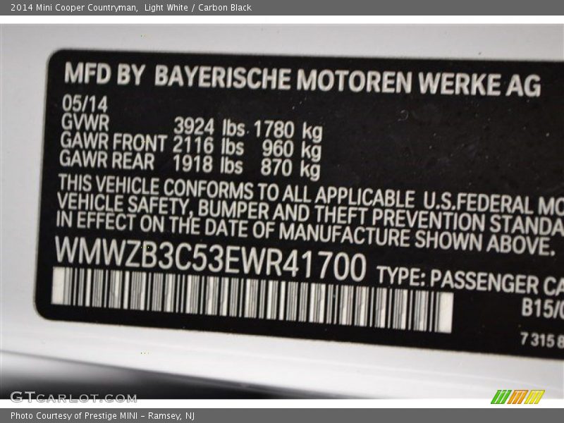Light White / Carbon Black 2014 Mini Cooper Countryman