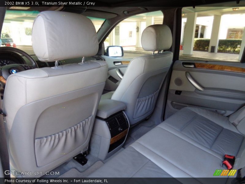 Titanium Silver Metallic / Grey 2002 BMW X5 3.0i